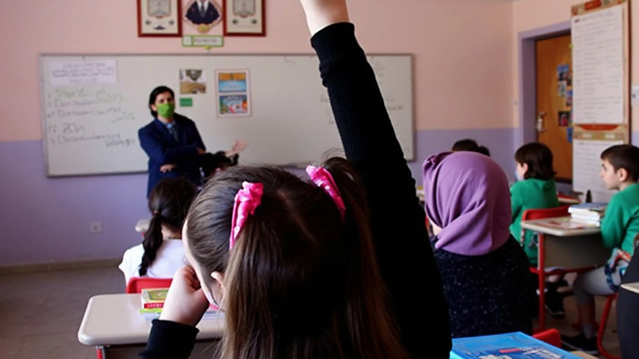 İstanbul'da 28 Nisan Pazartesi Okullar Tatil mi? Deprem Sonrası Eğitimde Son Durum