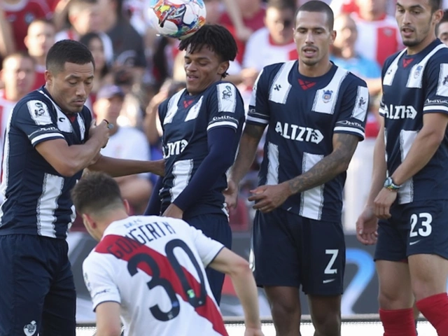 FIFA Kulüpler Dünya Kupası'nda Monterrey ve River Plate Puanları Paylaştı: Golsüz Beraberlik Grubu Karıştırdı